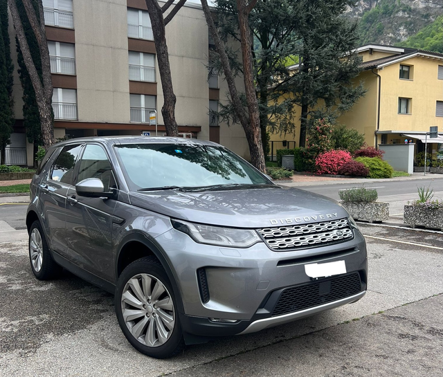 Land Rover Discovery Sport acquistata a Locarno
